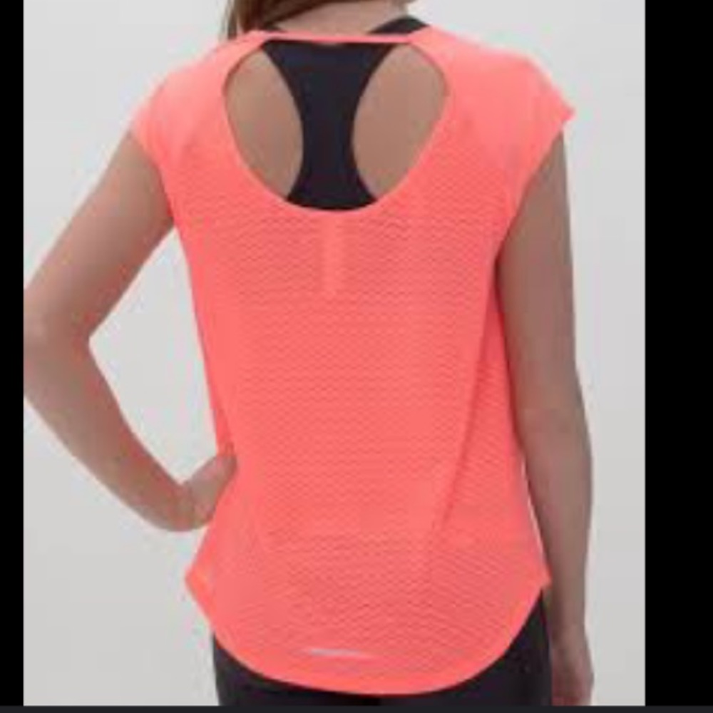 UNDER ARMOUR Women Back Hole Neon Tee